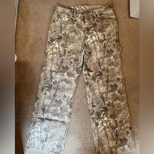 Old navy 90’s Baggy camo jeans- men’s
